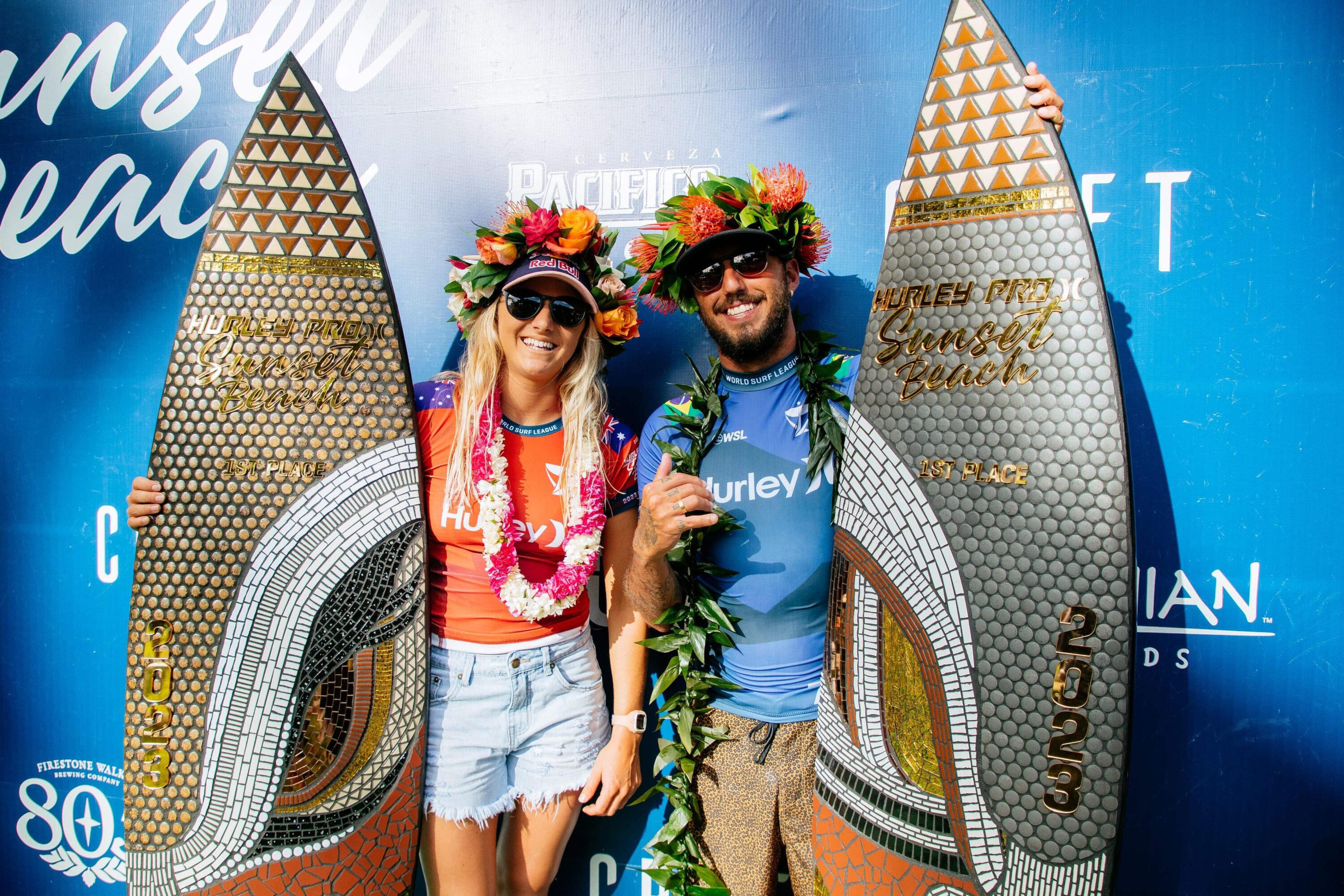 Molly Picklum and Filipe Toledo win at Sunset Beach