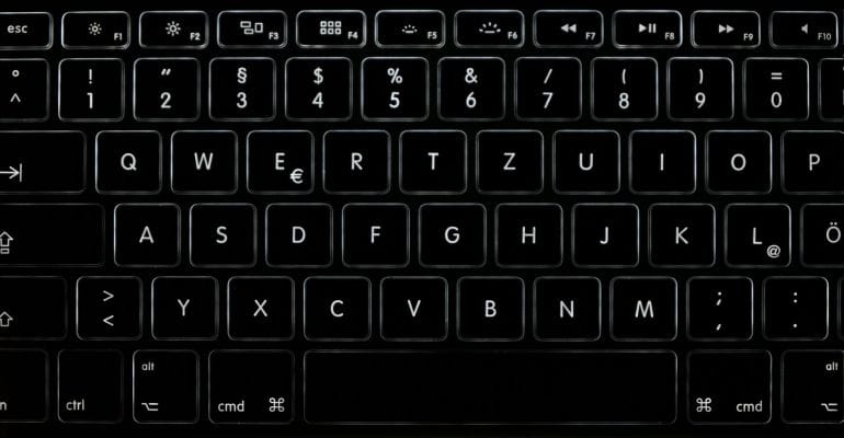 black computer keyboard