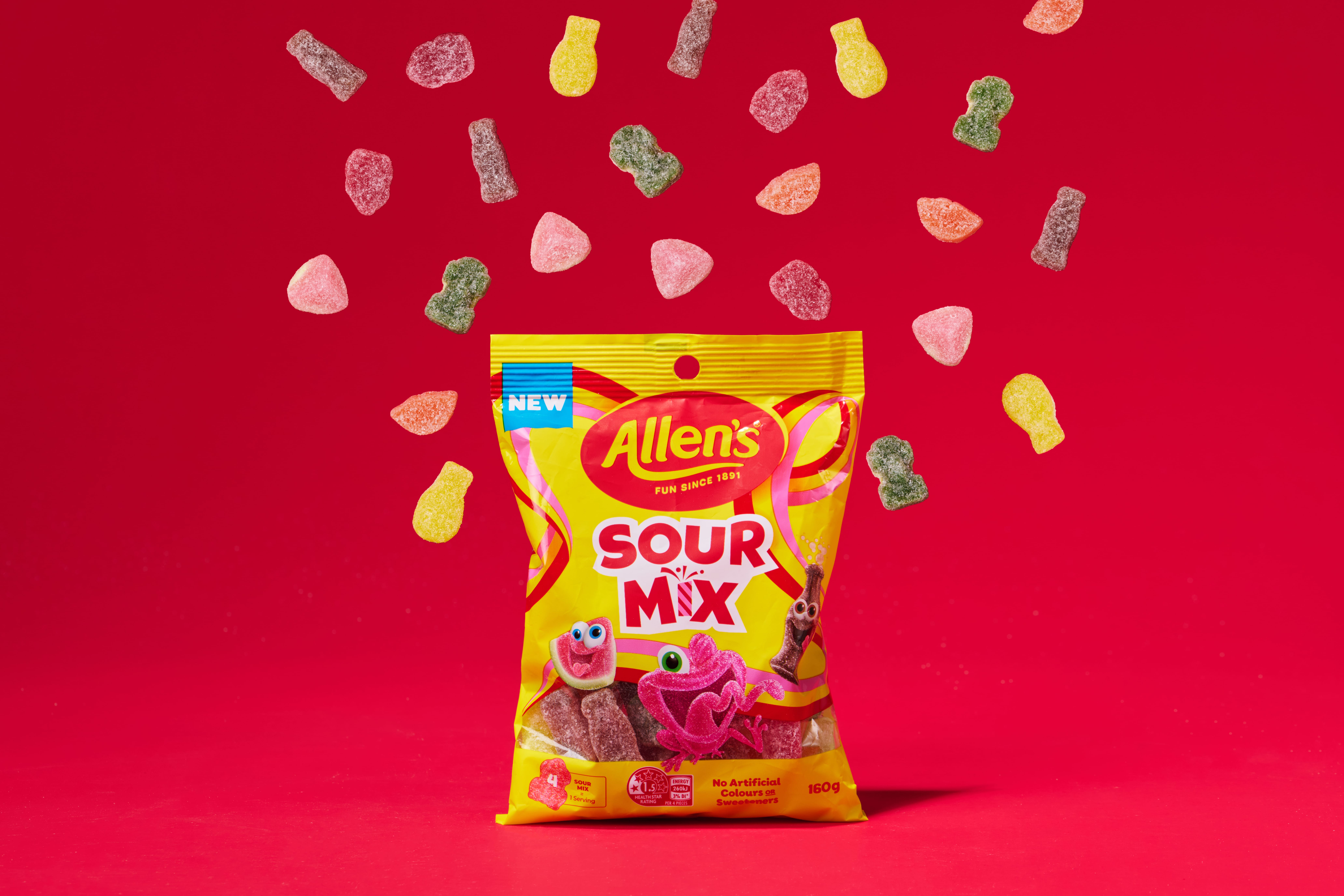 Allen's launches its NEW Sour Mix featuring sour versions of classic favourites including Red Frogs, Cola Bottles and more. Available now at Woolworths and convenience stores.