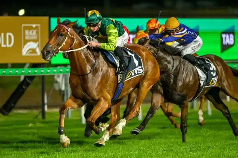 Grafterburners maintains his unbeaten record with a dominant win for James McDonald and Kelly Schweida at the Gold Coast.