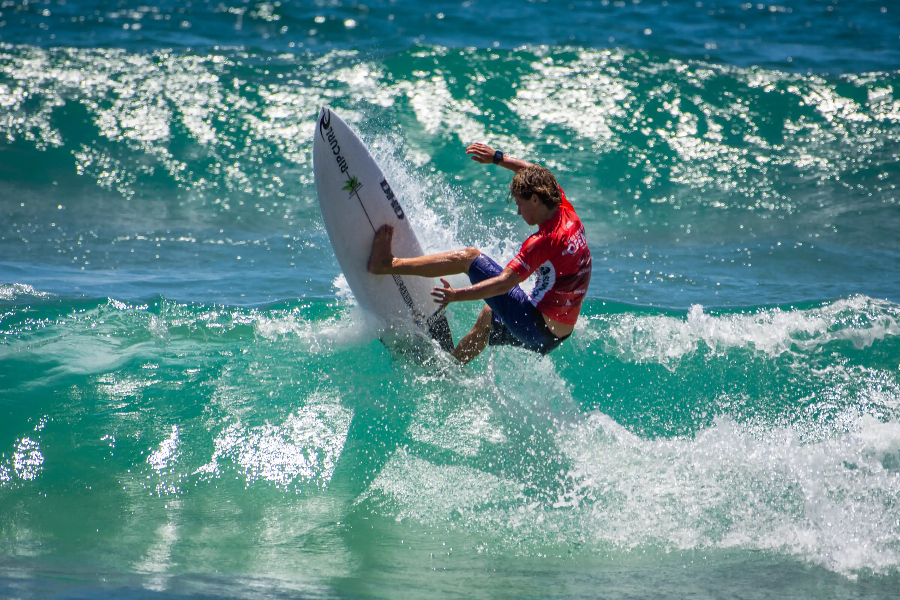 Gold Coast Open 2026 Day 1 brought clean Burleigh surf, an 8.00 highlight and plenty of early-round drama.