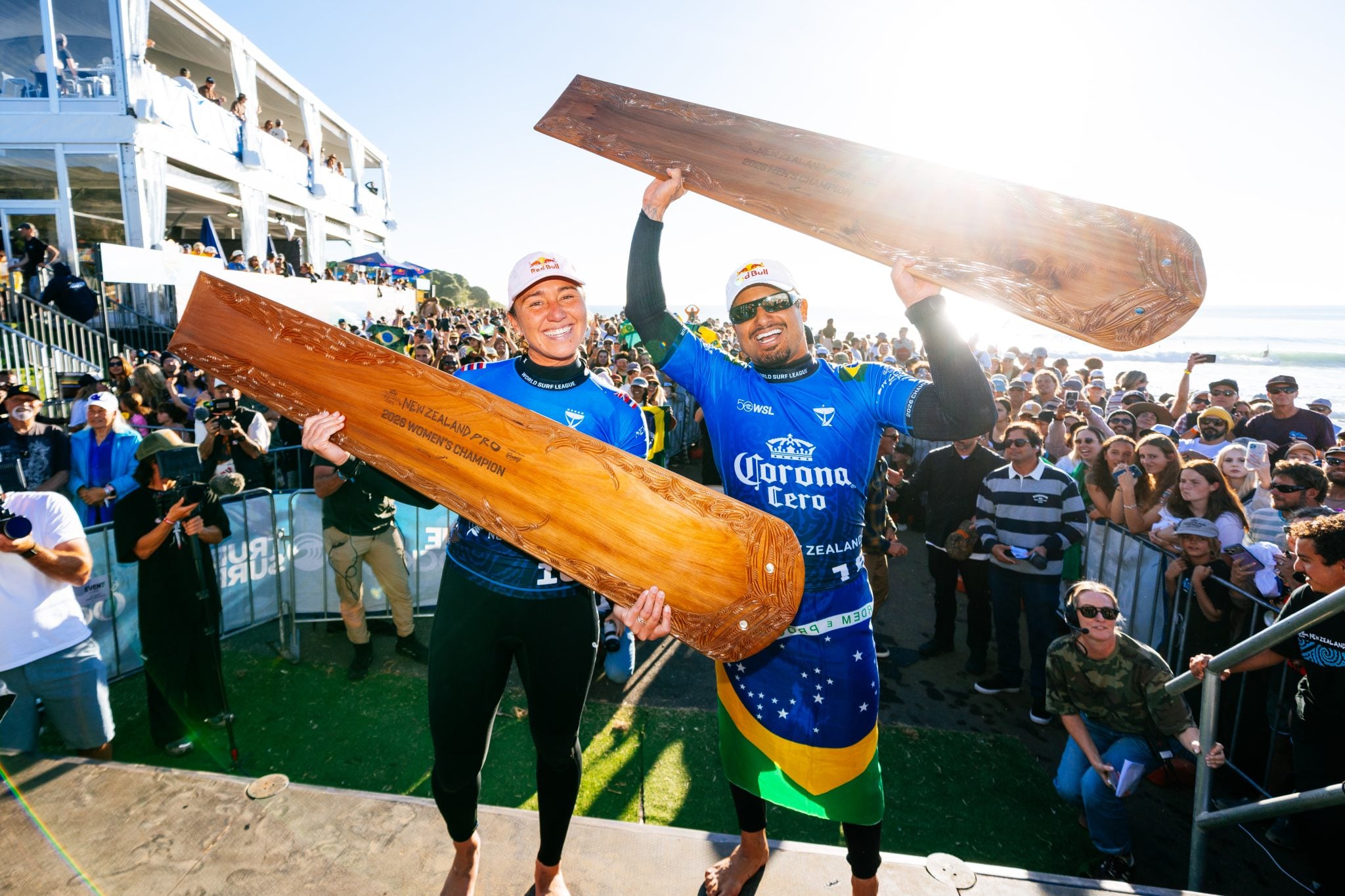 Carissa Moore and Italo Ferreira Conquer Raglan to Win 2026 New Zealand Pro