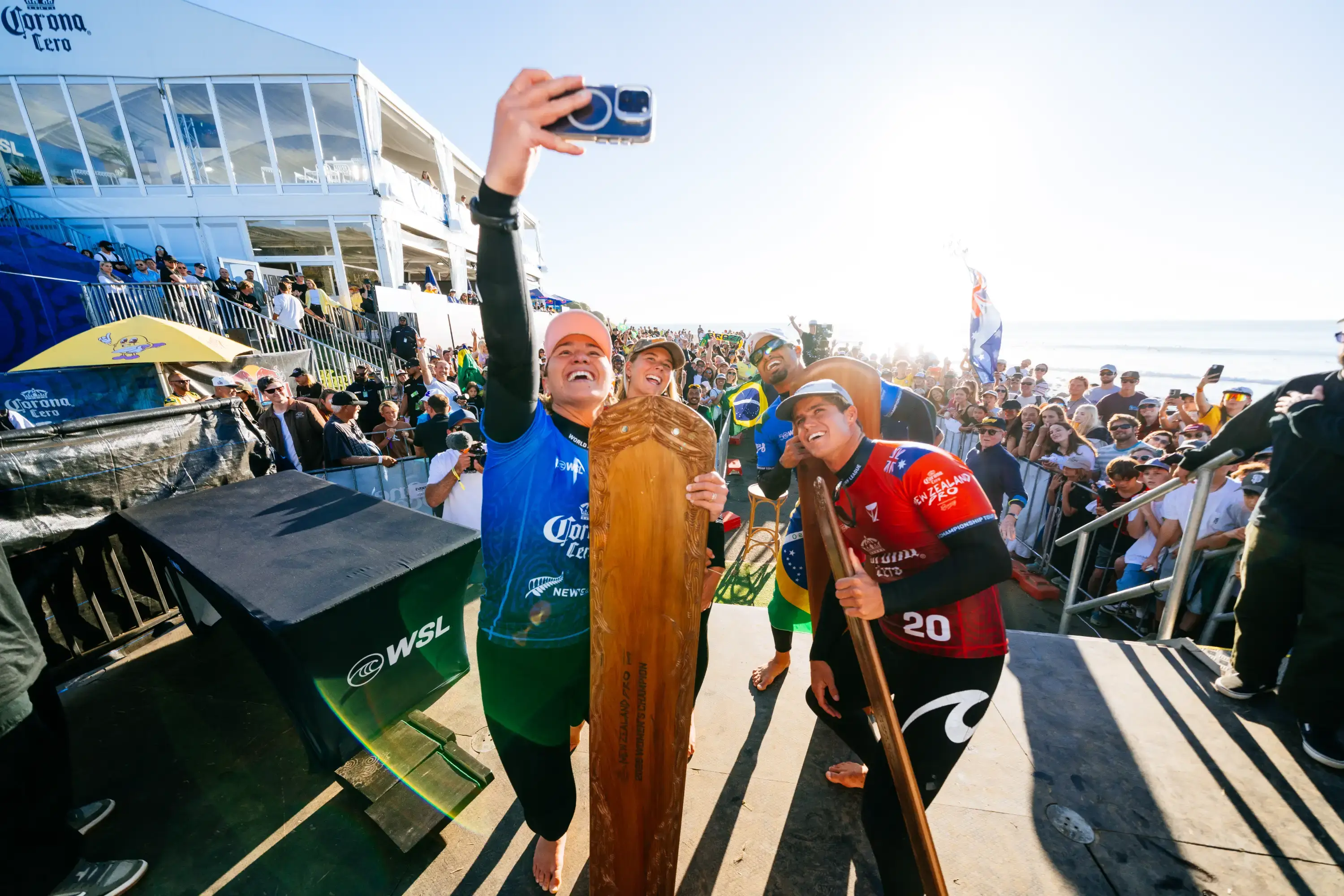 Carissa Moore and Italo Ferreira take out victory at the Raglan point break in an action packed finals day for the New Zealand Pro