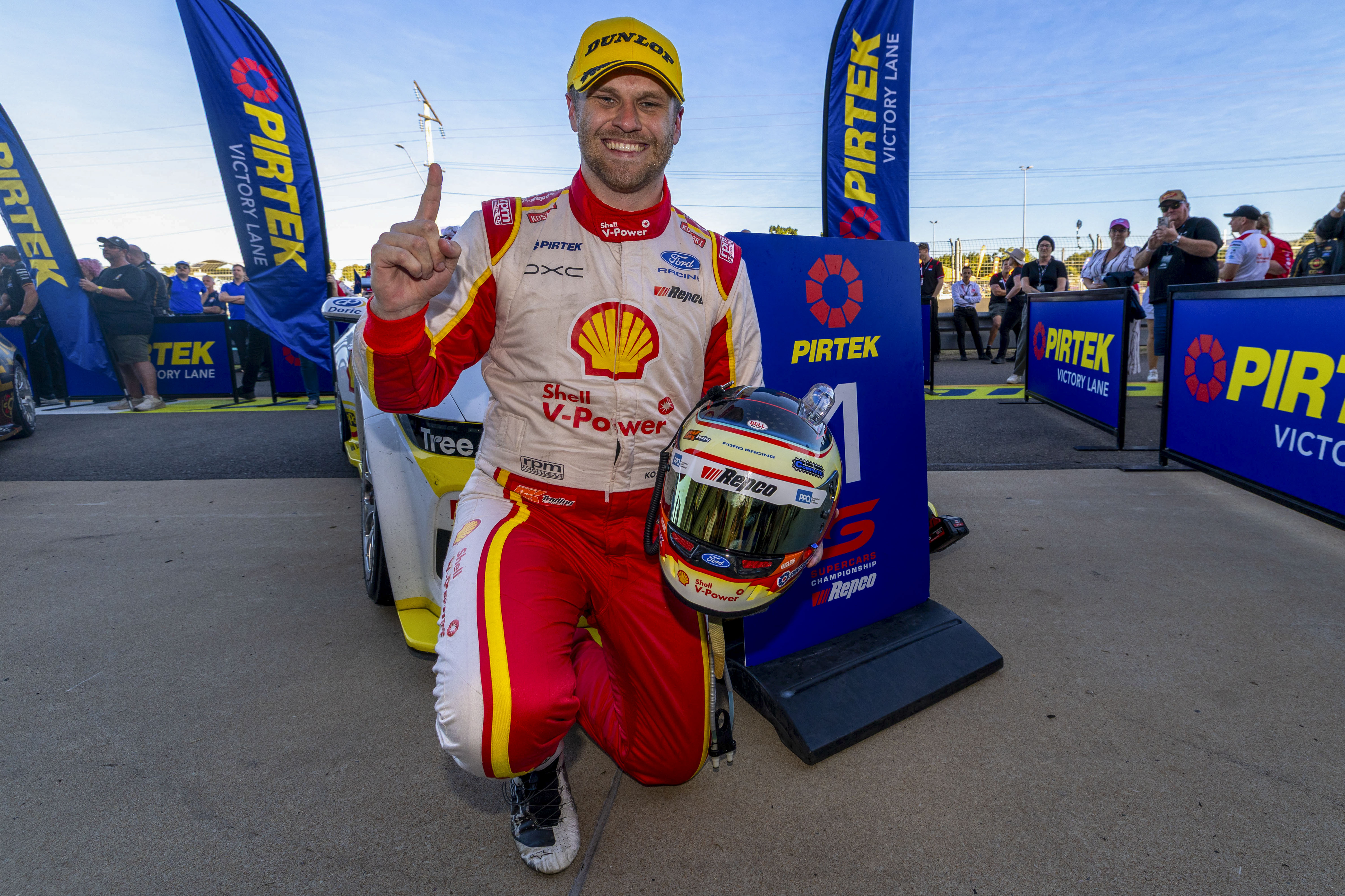 Brodie Kostecki ends his win drought with a Sunday victory at the Townsville 500, while Matt Payne claims the Supercars championship lead.