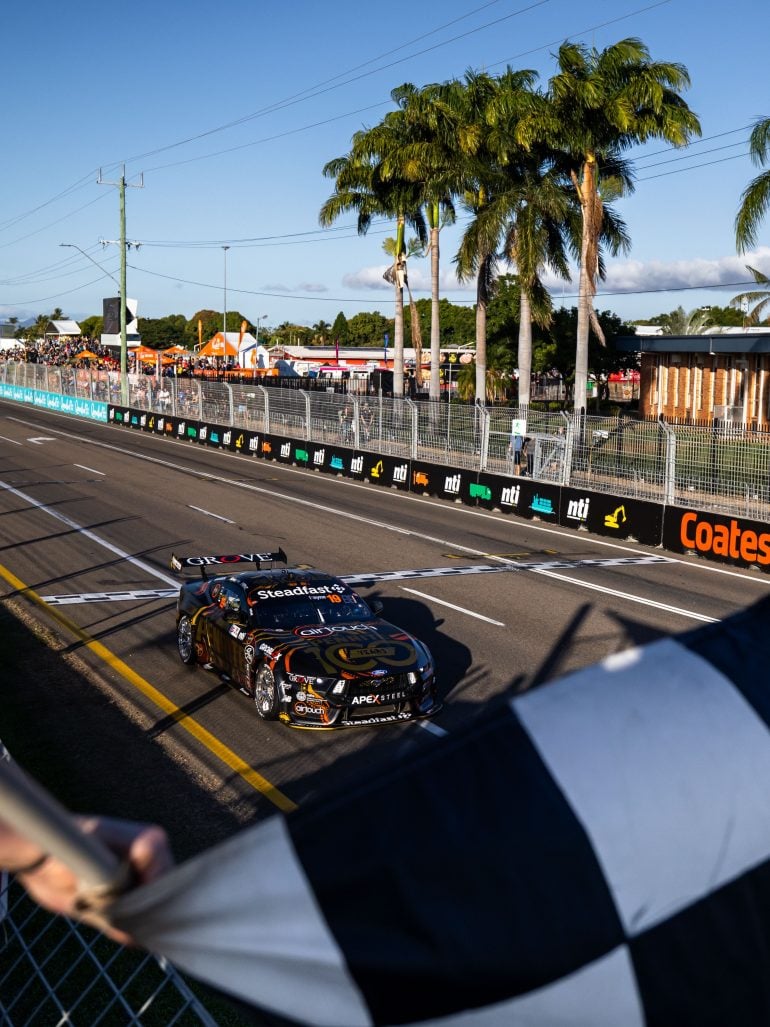 Matt Payne secures a 10-second victory at the NTI Townsville 500, extending his 2026 championship lead over Broc Feeney.